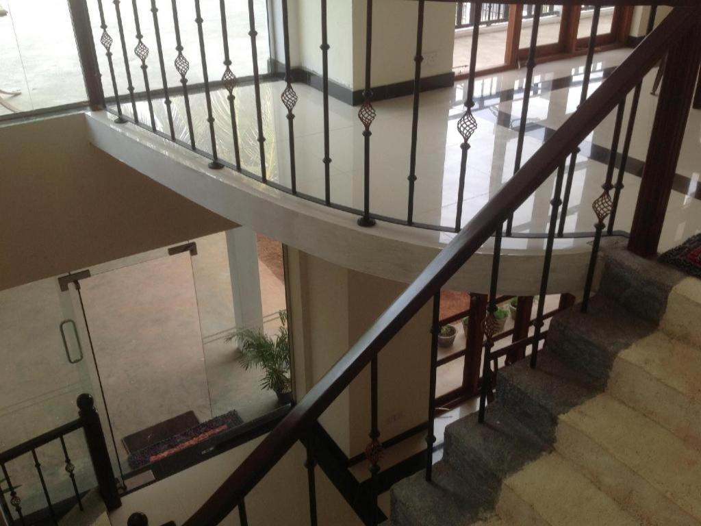 Araliya Blue Beach View Hotel Kudapaduwa Exterior foto