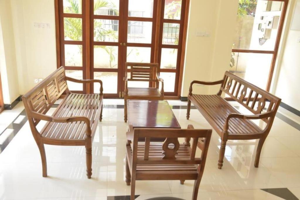Araliya Blue Beach View Hotel Kudapaduwa Exterior foto